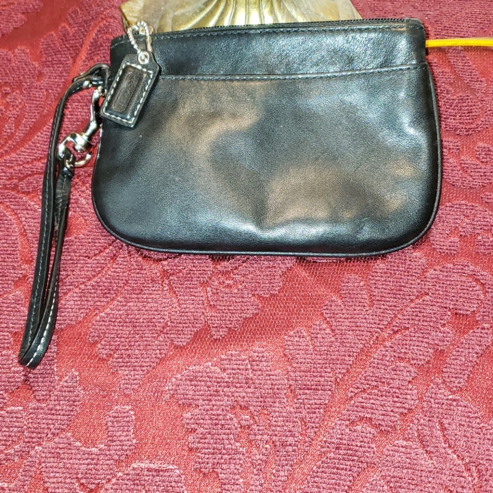 Coach Wristlet Authentic Black Genuine Leather